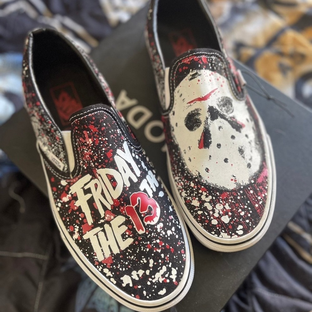 Vans slip on